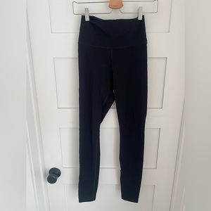 Everlane perform renew leggings
